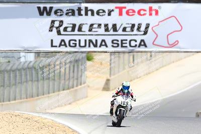 media/Jun-24-2022-TrackDaz (Fri) [[aa6850b51f]]/Group B/1245pm (Front Straight)/